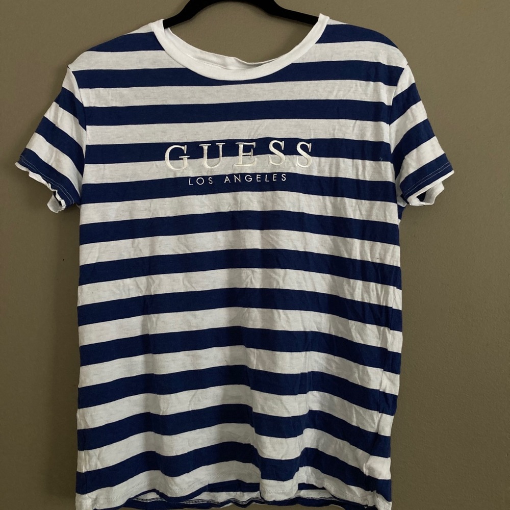 Blue and white striped guess tee